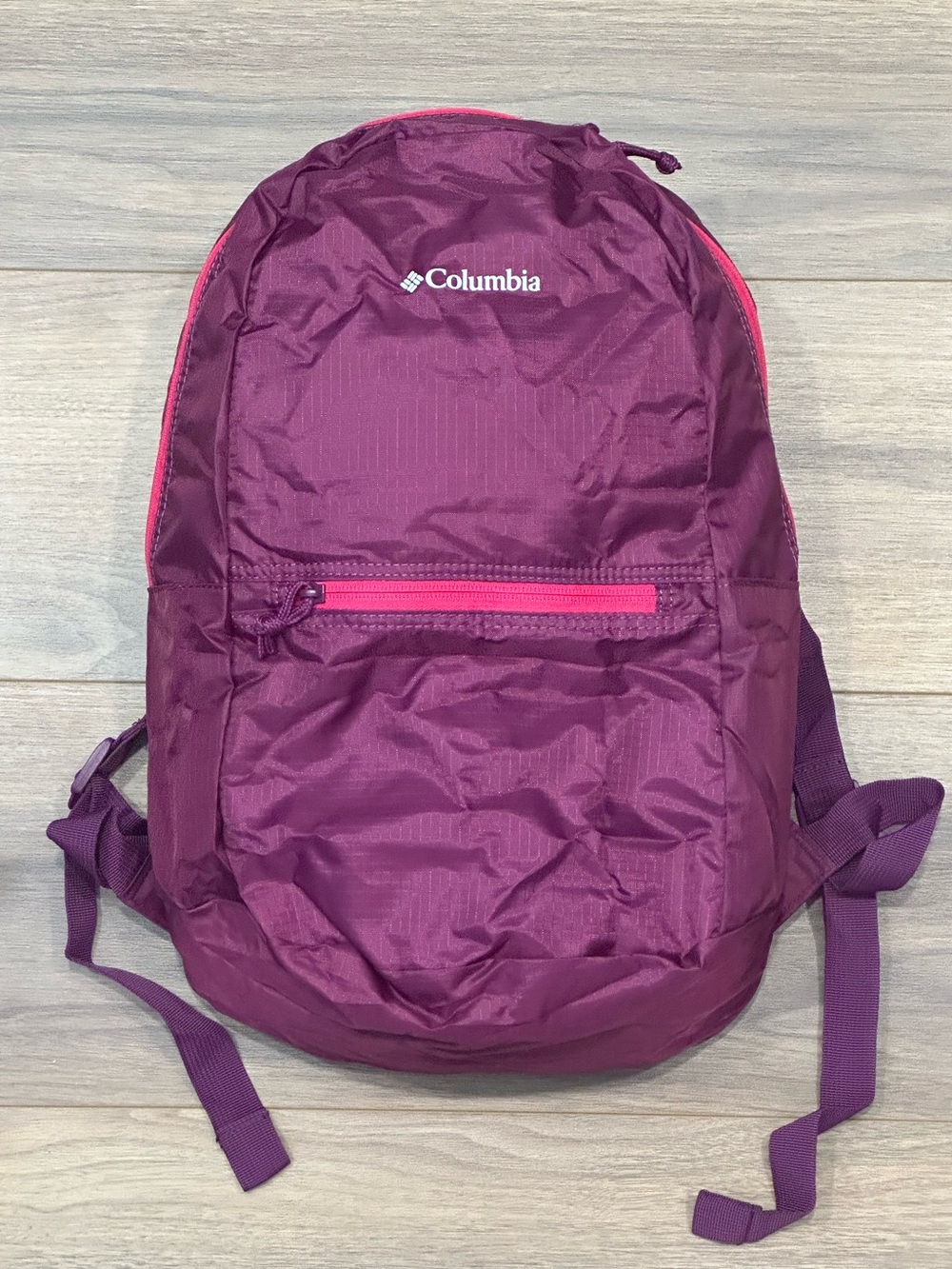 Columbia Packable Lightweight Backpack in Purple/Pink